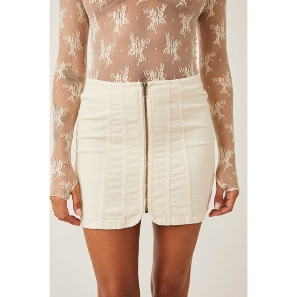 🎉LAST CHANCE🎉 FREE PEOPLE Layla Cord Mini Skirt / Cheesecake - Picture 5 of 11